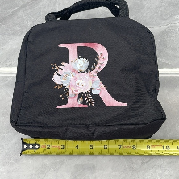 NWOT Monogrammed “R” Floral Insulated Lunch Bag With Handle - Picture 12 of 14